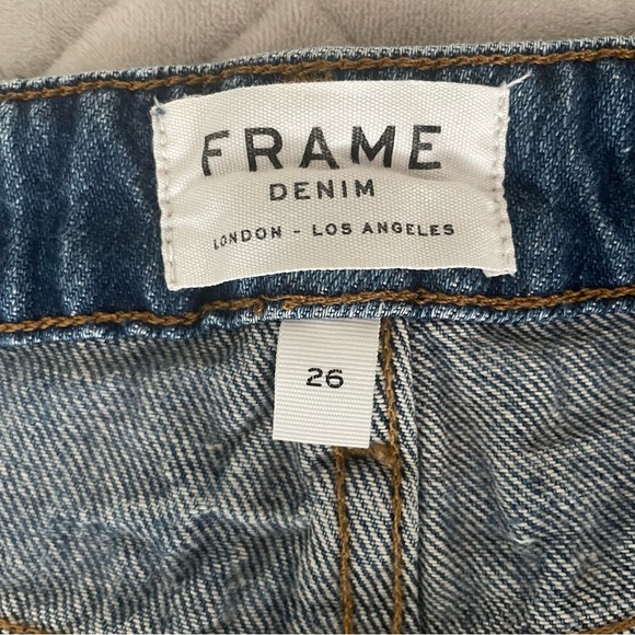 FRAME Le Grand Garcon Short size 26 distressed, rolled hem - Picture 3 of 11